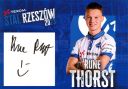 Nazwa pliku=Rune_Thorst.jpg
Wielkość pliku=97KiB
Rozmiar=826x576
Data dodania= 03, Marzec 2023 Rune_Thorst.jpg