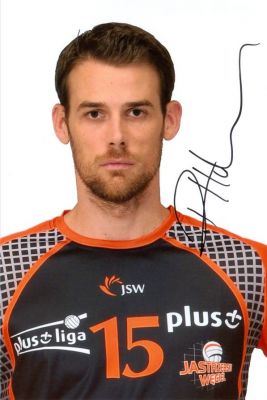 Russell Holmes
